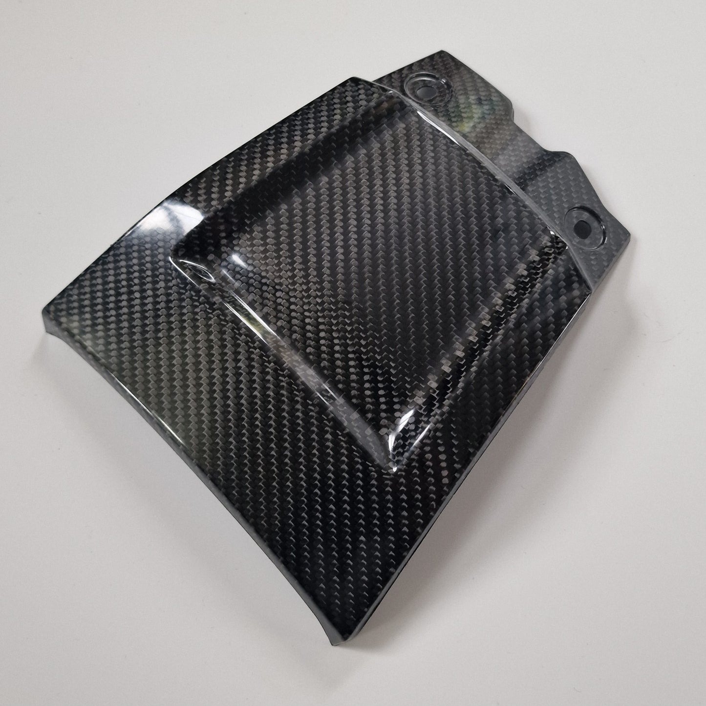 Carbon Fibre Tank Fairing Centre Trim for Yamaha MT10 (2016-2021) GLOSS FINISH