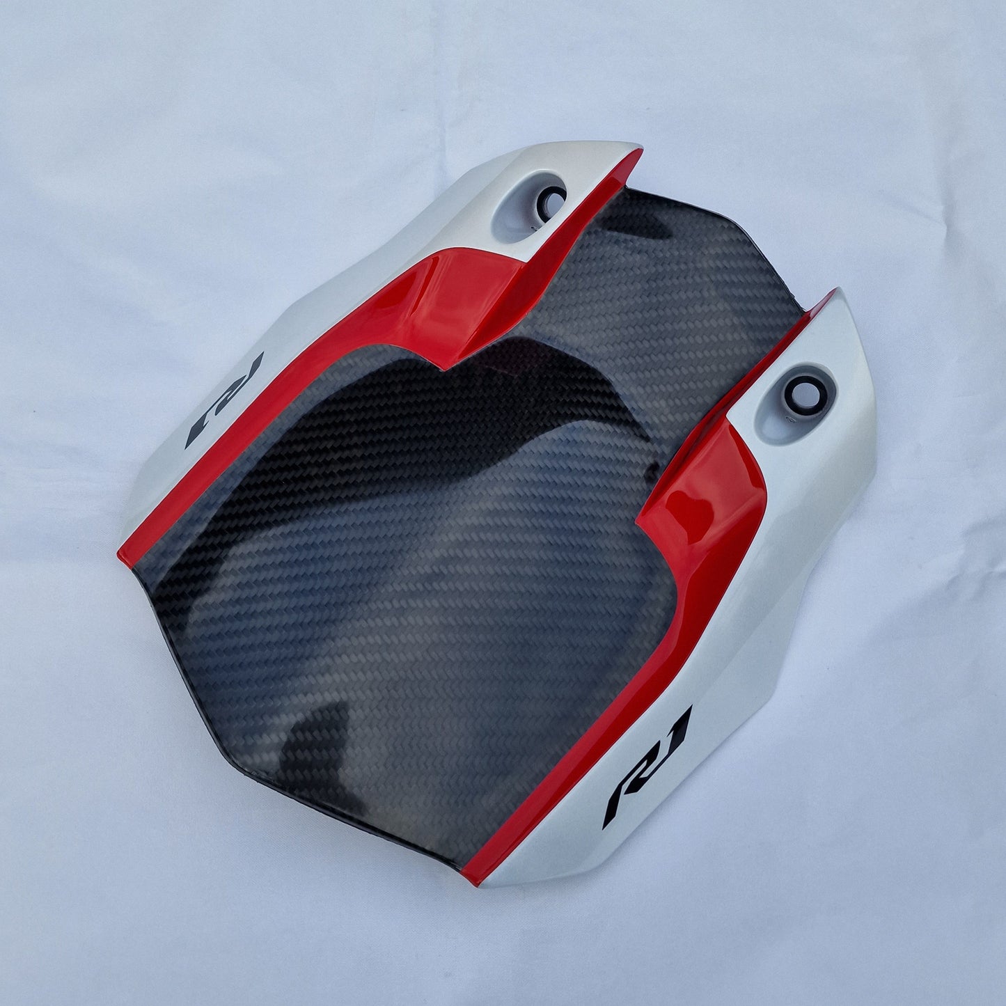 Carbon Fibre Rear Mudguard for Yamaha YZF-R1 (WORLD GP 60th ANNIVERSARY EDITION)