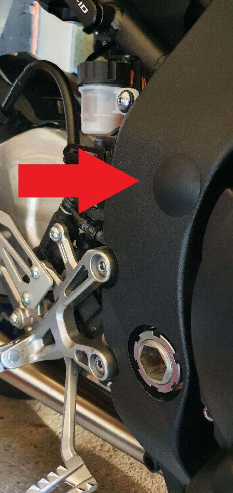 Plastic Frame Plug Caps x 2 for Yamaha MT10 (Fits Gen 1 & Gen 2)