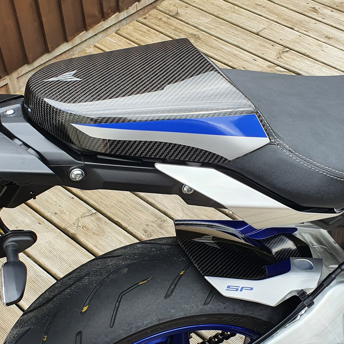 Carbon Fibre Comfort Seat Cowl for Yamaha MT10 - (SP EDITION)