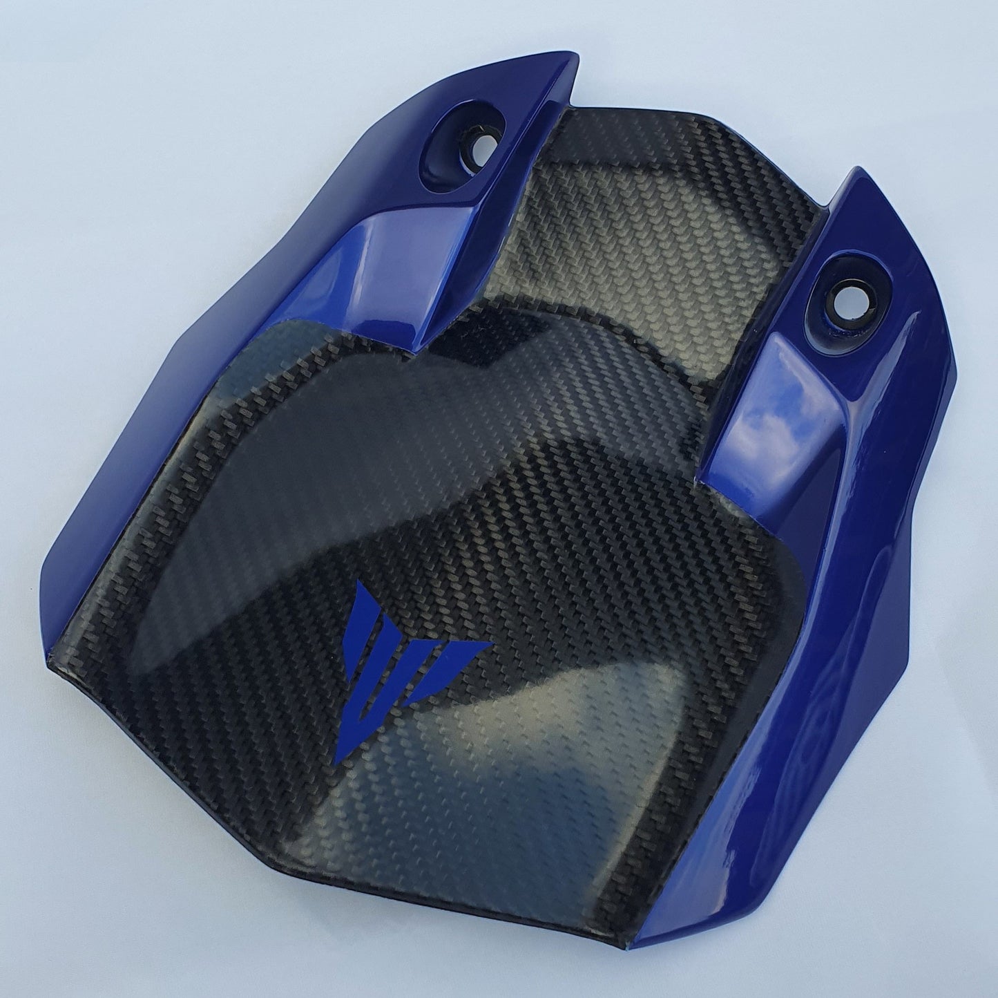 Yamaha MT10 carbon fibre mudguard with blue painted sides and MT logo decal