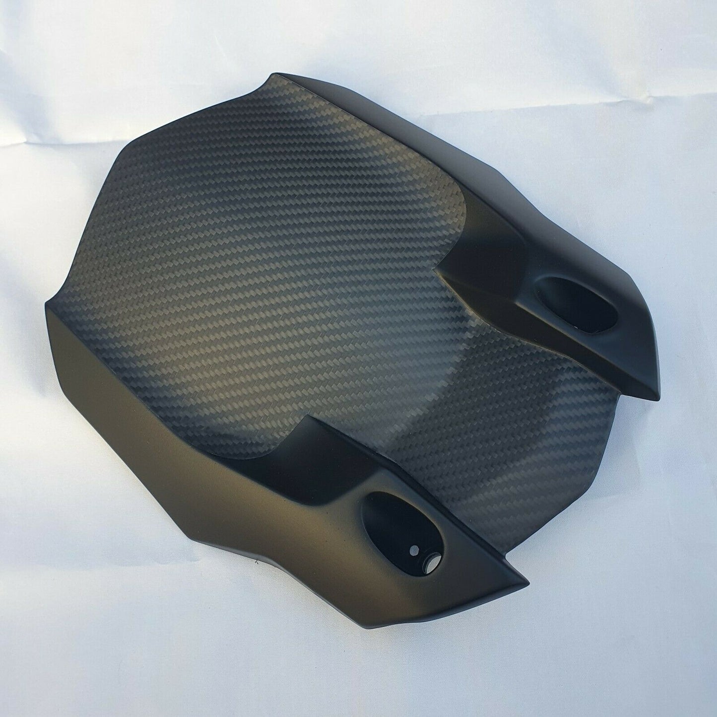 Carbon Fibre Rear Mudguard  / Hugger For Yamaha MT10 - (BLACK EDITION)